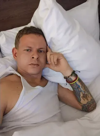 OnlyFans cuenta latin_casual_lover avatar 1