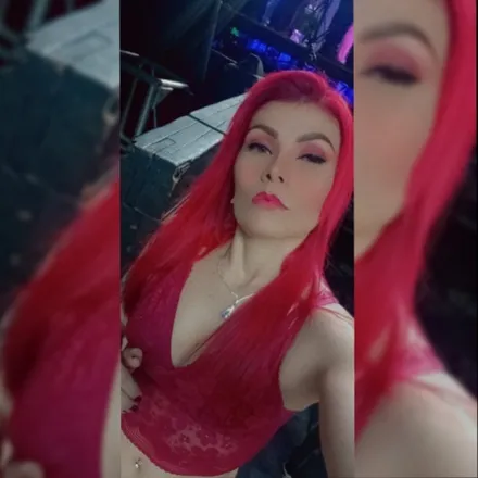 OnlyFans cuenta kristalroja header 2