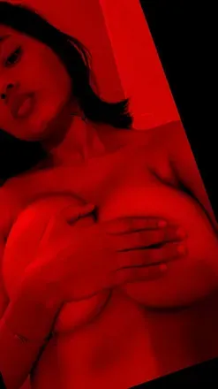 OnlyFans cuenta tetonika2023 avatar 1