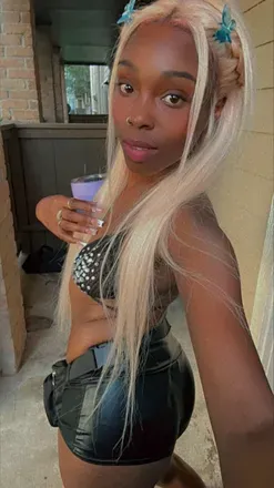 OnlyFans cuenta india1738 avatar 1