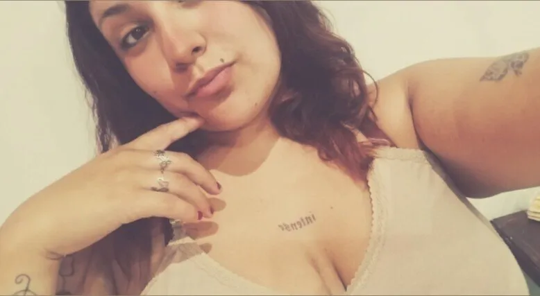 OnlyFans cuenta melsshit header 2