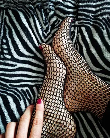 OnlyFans cuenta love_my_feet_2021 avatar 1