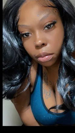 OnlyFans account  tasteofhennesseybaby avatar 1