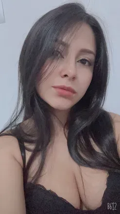 OnlyFans cuenta lia.lavie header 2