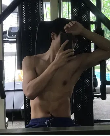 OnlyFans cuenta bananauyu_2 avatar 1