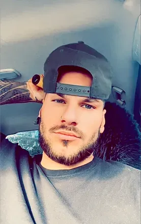 OnlyFans account  potentialfan avatar 1