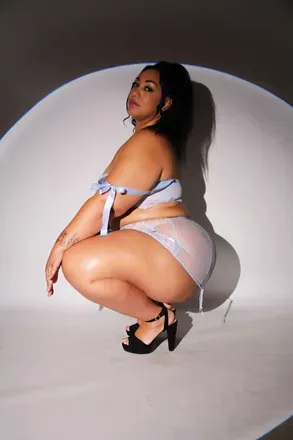 OnlyFans account  mo.mo_lee avatar 1