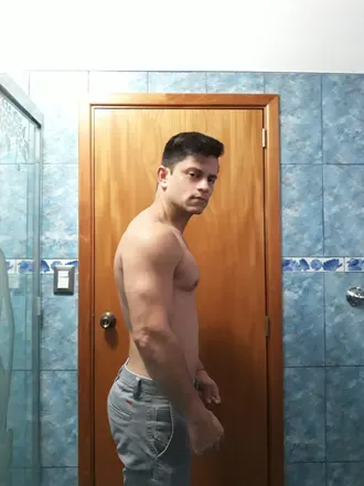 OnlyFans cuenta chiconuevo2020 header 2