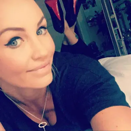 OnlyFans cuenta taytay82 header 2