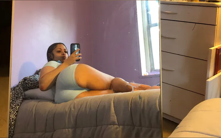 OnlyFans cuenta jennybennyy header 2