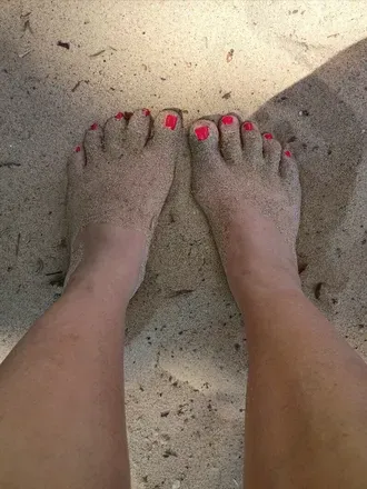 OnlyFans cuenta tinyarchedbeauty header 2
