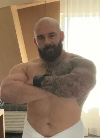 OnlyFans cuenta tattedbigbear avatar 1