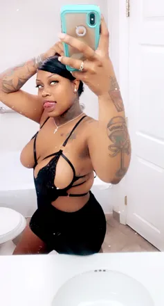 OnlyFans cuenta freak.nass.ki header 2