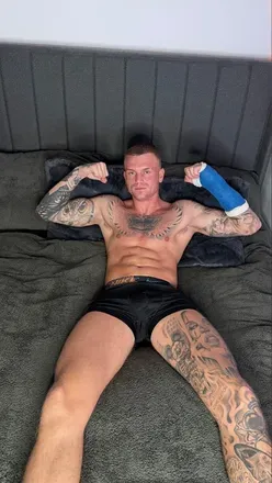 OnlyFans cuenta shaunking18 header 2