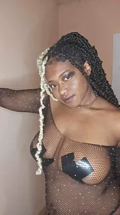 OnlyFans cuenta lovelygirl69love avatar 1