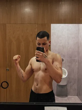 OnlyFans cuenta vinixxx avatar 1