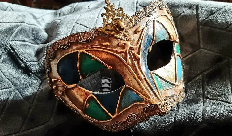 OnlyFans cuenta maskedmissmaya header 2