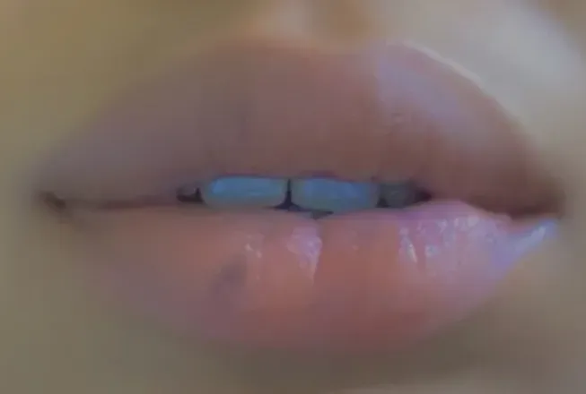 OnlyFans account  full_lips avatar 1