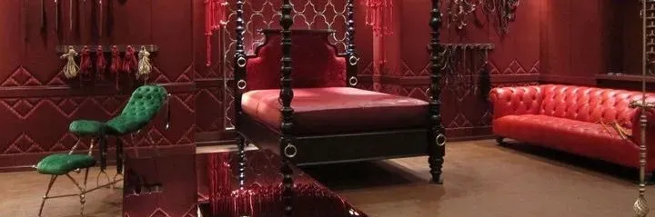 OnlyFans account  seakingtw header 2