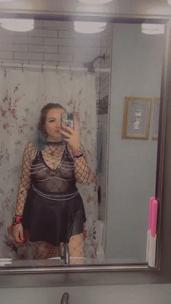 OnlyFans cuenta cakelynn header 2