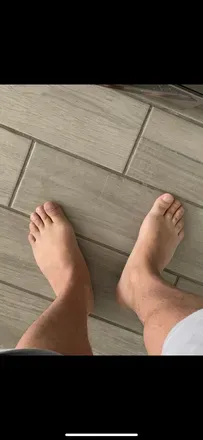 OnlyFans cuenta ricanmasterfeet header 2