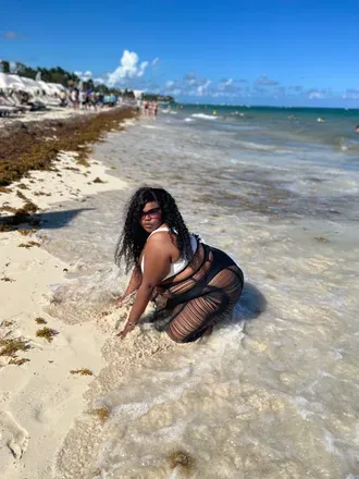 OnlyFans account  kiyonce header 2