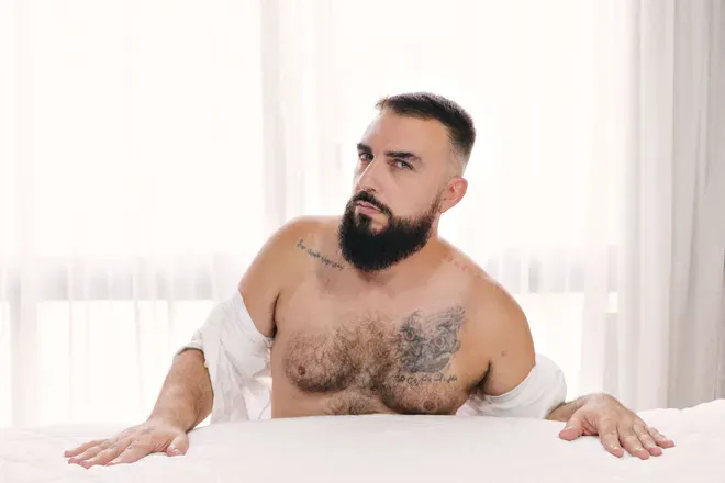 OnlyFans cuenta private_portraits header 2