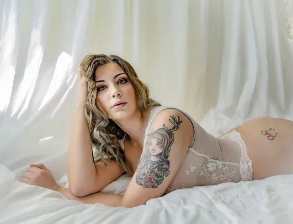 OnlyFans cuenta vanimelda_almimatl header 1