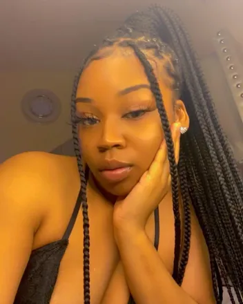 OnlyFans cuenta pokerfacejhay header 2