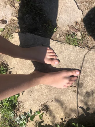OnlyFans cuenta toetally_sw33t header 2
