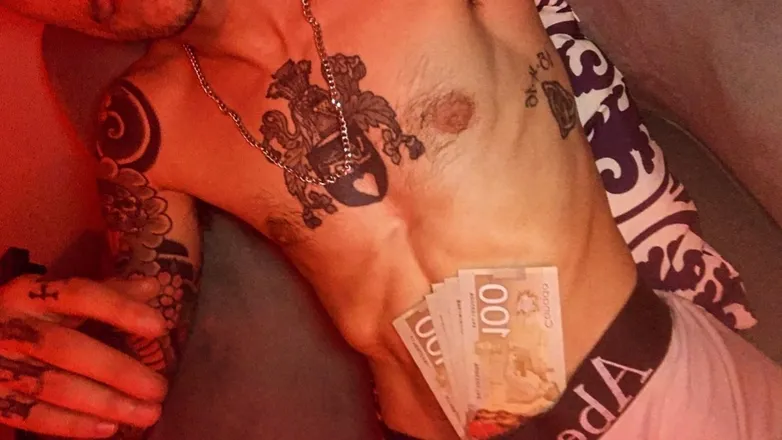 OnlyFans cuenta jaxonwhatyoupackin header 2