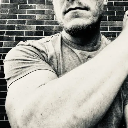 OnlyFans account  masterdeanking avatar 1