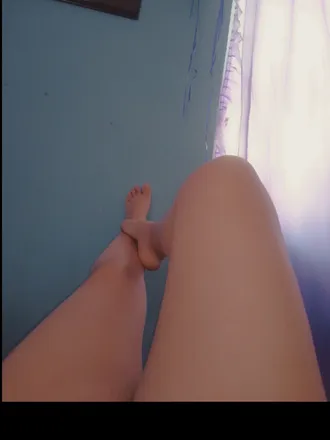 OnlyFans cuenta karenlop2 header 1