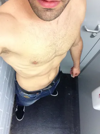 OnlyFans cuenta clubxxxnights header 2