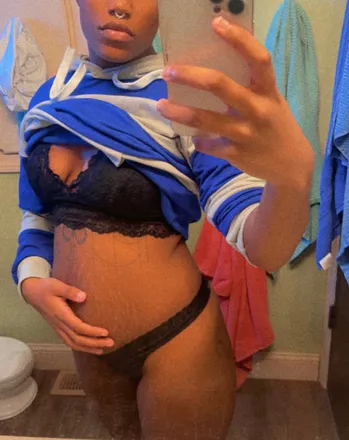 OnlyFans cuenta nikkiuszy header 2