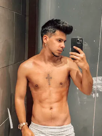 OnlyFans account  alexlumbier avatar 1