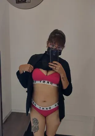 OnlyFans cuenta alihdz0325 avatar 1