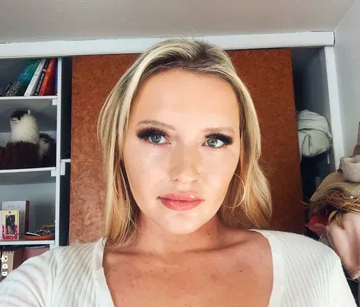 OnlyFans cuenta caitlin27 avatar 1
