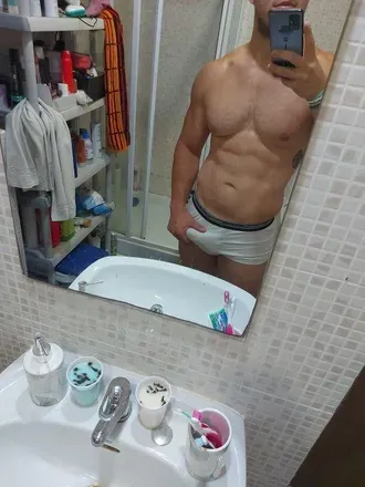 OnlyFans cuenta reycanarion3 avatar 1