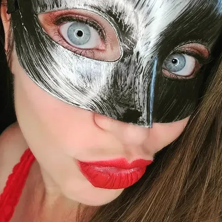 OnlyFans cuenta fiestyblueeyes avatar 1