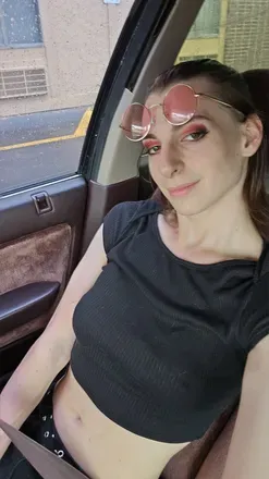 OnlyFans account  nikulele avatar 1
