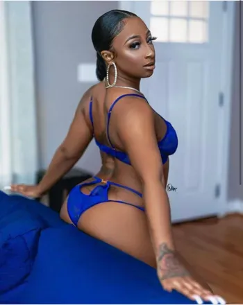 OnlyFans cuenta ro2xxxs header 1
