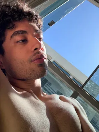OnlyFans cuenta outrogust avatar 1