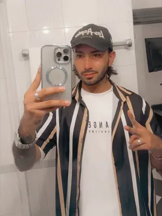 OnlyFans cuenta charmingcharlie69 avatar 1