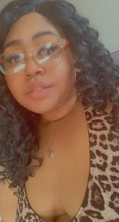 OnlyFans cuenta queenladybug97 header 2