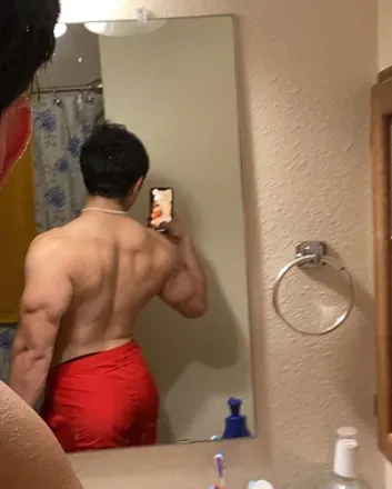 OnlyFans account  puro.papi avatar 1