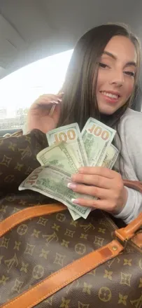 OnlyFans cuenta jadearabella avatar 1
