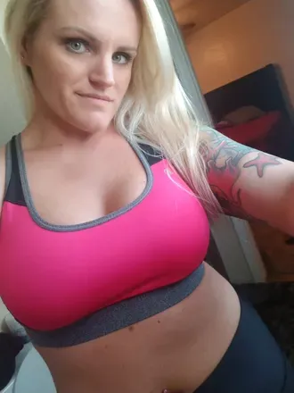 OnlyFans cuenta countrymoonstruck avatar 1