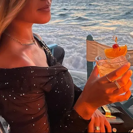 OnlyFans cuenta nouna_star header 2