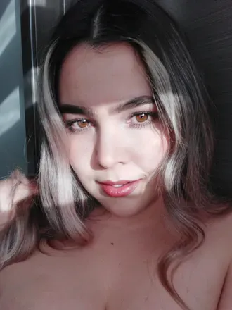 OnlyFans cuenta leonaeli avatar 1